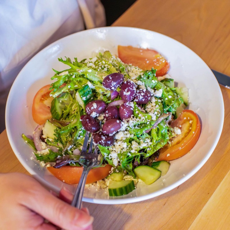 CLASSIC GREEK SALAD