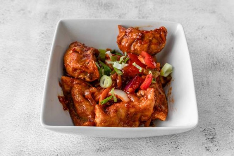 Chili Chicken Momos (Fried)